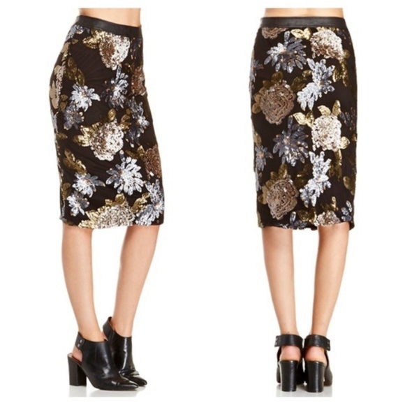 J.O.A. Floral Sequin Pencil Skirt - Picture 8 of 8